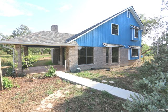 1920 Fm 477, Seguin, TX 78155