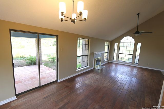 1920 Fm 477, Seguin, TX 78155