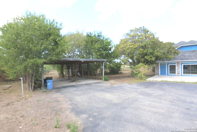 1920 Fm 477, Seguin, TX 78155