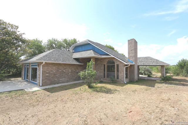 1920 Fm 477, Seguin, TX 78155