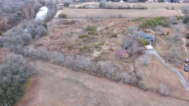 1920 Fm 477, Seguin, TX 78155