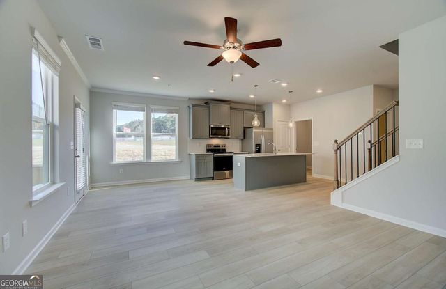 8110 Tiger Way, Riverdale, GA 30296