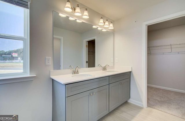 8110 Tiger Way, Riverdale, GA 30296