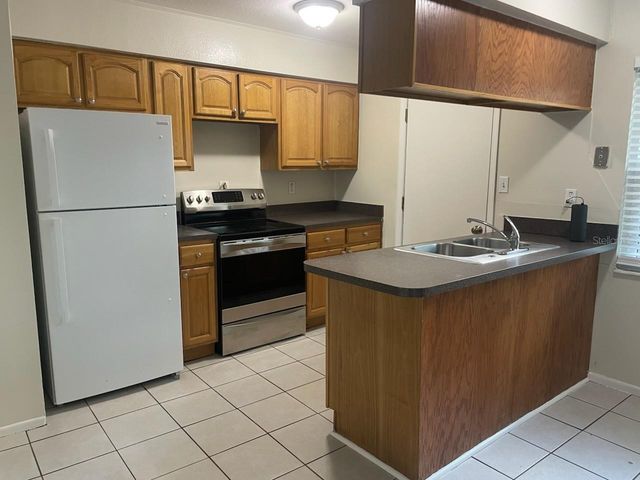216 BENNETT STREET, Winter Springs, FL 32708