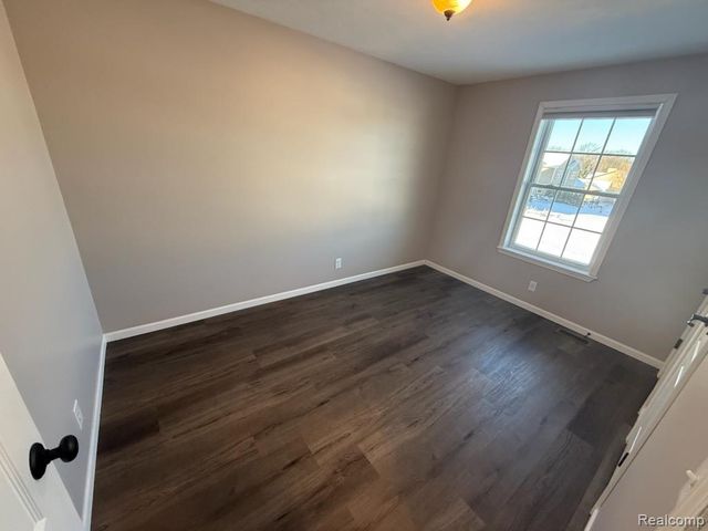 1113 Tartan Lane, Commerce Charter Township, MI 48390