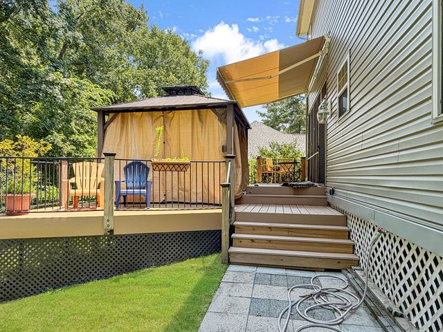 3020 Trotters Club Way, Summerville, SC 29483