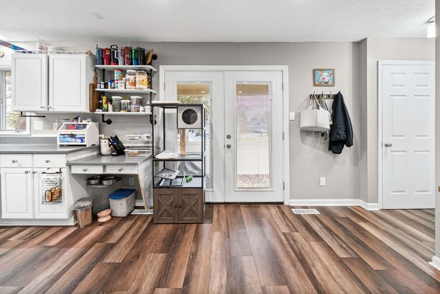 1112 Black Oak Ln, Hopkinsville, KY 42240