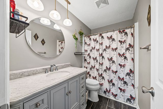 1112 Black Oak Ln, Hopkinsville, KY 42240