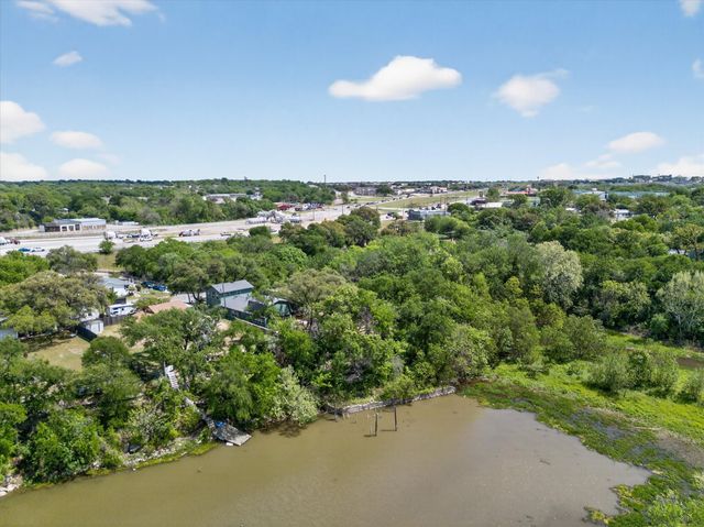 7036 Lotus Trail, Lake Worth, TX 76135