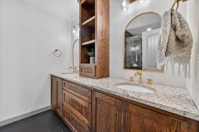 7036 Lotus Trail, Lake Worth, TX 76135