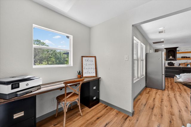 7036 Lotus Trail, Lake Worth, TX 76135