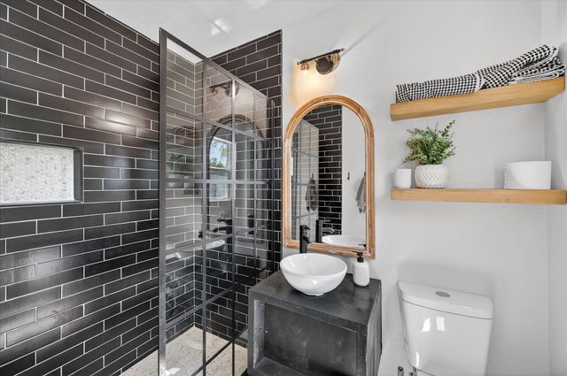 7036 Lotus Trail, Lake Worth, TX 76135