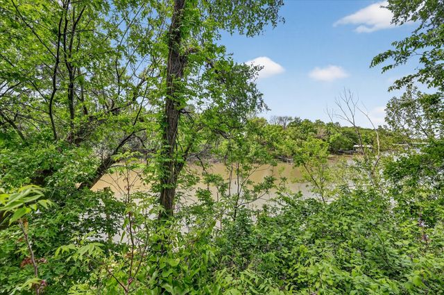 7036 Lotus Trail, Lake Worth, TX 76135