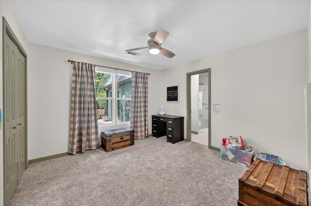 7036 Lotus Trail, Lake Worth, TX 76135