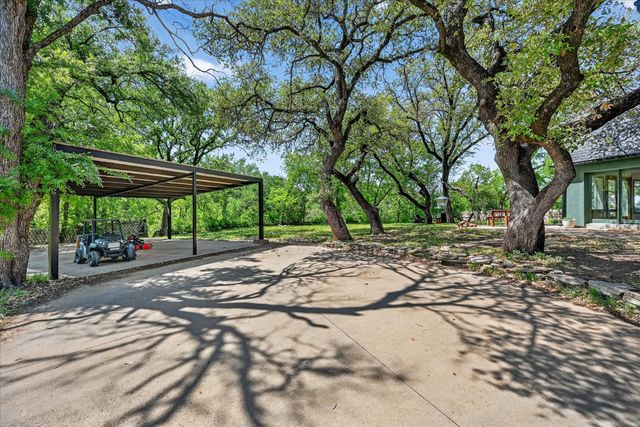 7036 Lotus Trail, Lake Worth, TX 76135