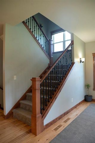 4823 Club House Lane, Eau Claire, WI 54703