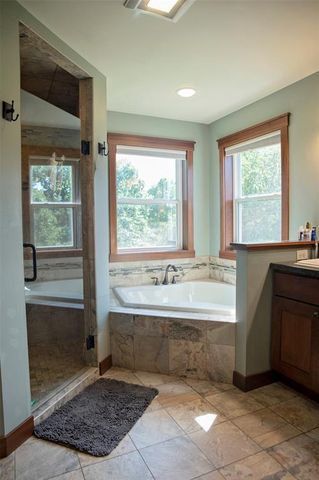 4823 Club House Lane, Eau Claire, WI 54703