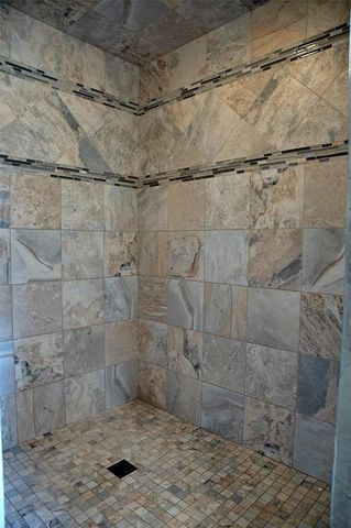 4823 Club House Lane, Eau Claire, WI 54703
