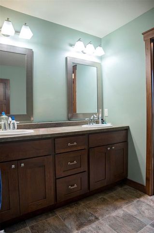 4823 Club House Lane, Eau Claire, WI 54703
