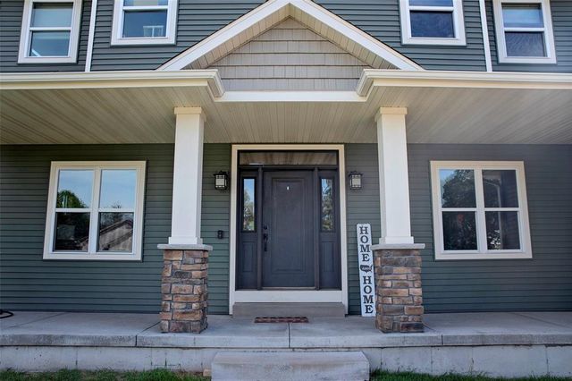 4823 Club House Lane, Eau Claire, WI 54703