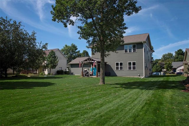 4823 Club House Lane, Eau Claire, WI 54703
