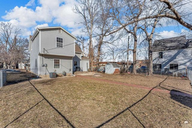 411 Moro Street, Manhattan, KS 66502