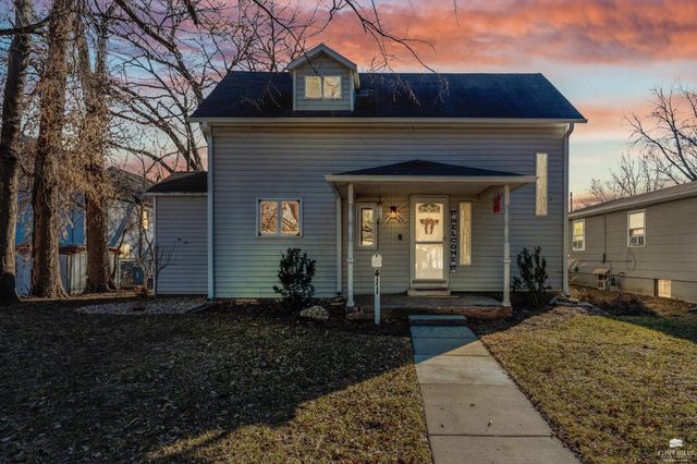411 Moro Street, Manhattan, KS 66502
