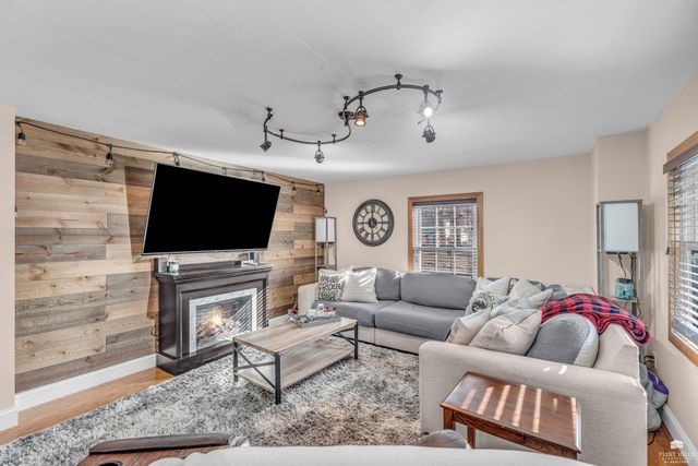 411 Moro Street, Manhattan, KS 66502