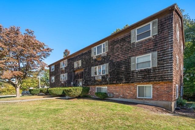137 John A Dunn Memorial Dr 6, Rockland, MA 02370