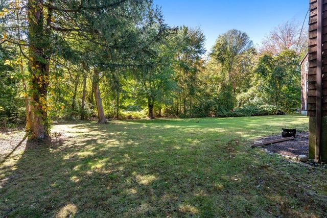 137 John A Dunn Memorial Dr 6, Rockland, MA 02370