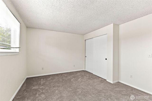 1116 SW 106th Street, Seattle, WA 98146