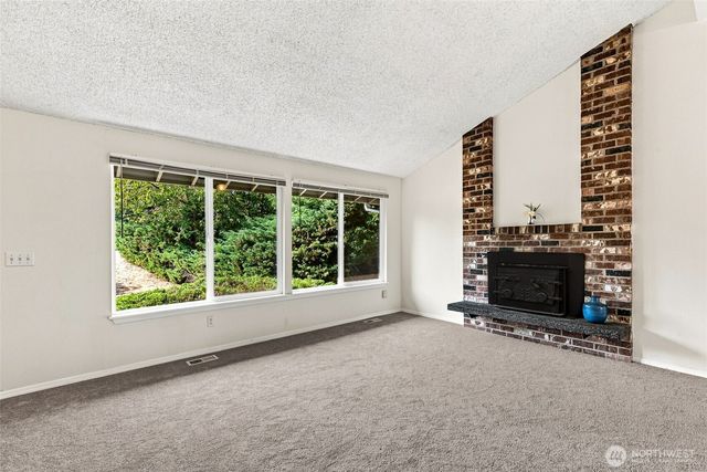 1116 SW 106th Street, Seattle, WA 98146