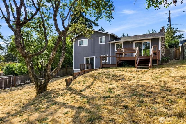 1116 SW 106th Street, Seattle, WA 98146