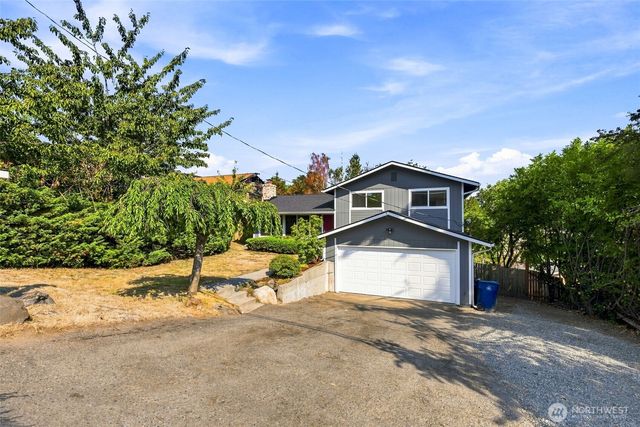 1116 SW 106th Street, Seattle, WA 98146