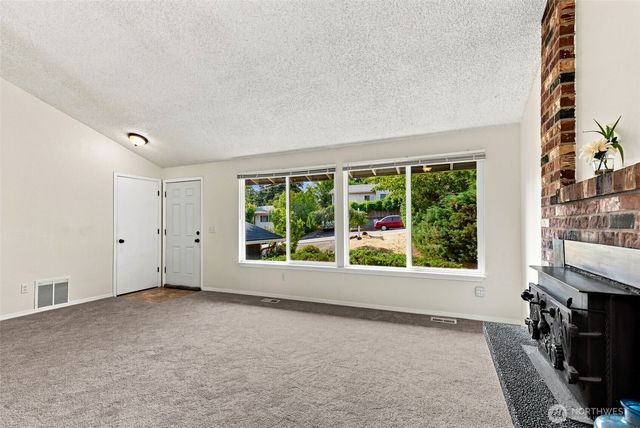 1116 SW 106th Street, Seattle, WA 98146
