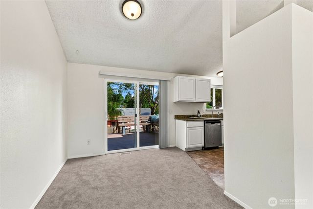 1116 SW 106th Street, Seattle, WA 98146