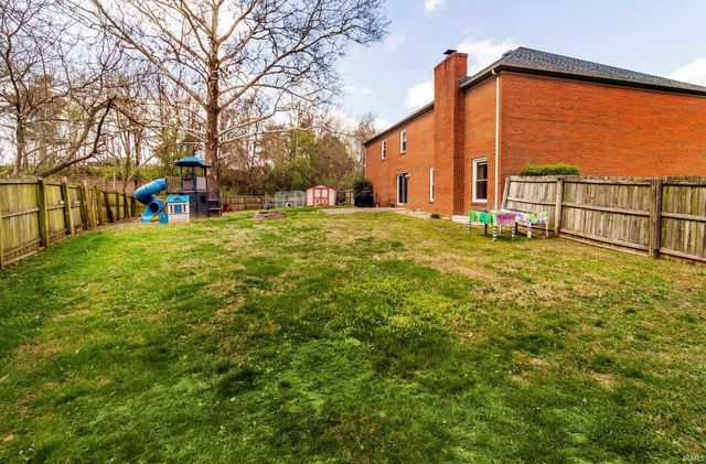 3599 Crossgate Court, Newburgh, IN 47630