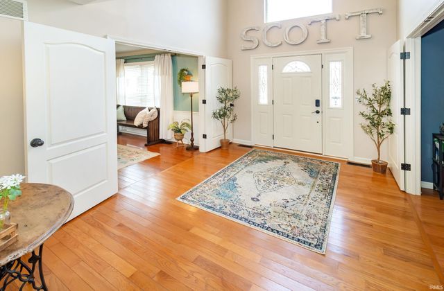 3599 Crossgate Court, Newburgh, IN 47630