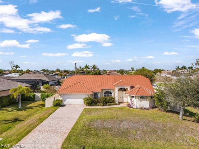 1721 SW 30th TER, Cape Coral, FL 33914