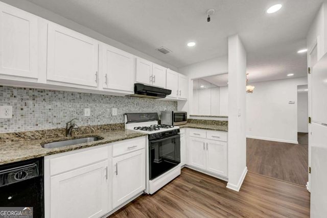1301 Cumberland Court, Smyrna, GA 30080
