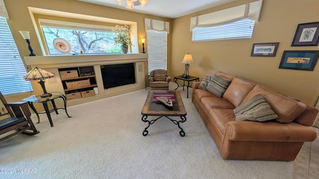 62218 E Sand Crest Drive, Tucson, AZ 85739