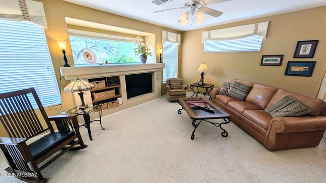 62218 E Sand Crest Drive, Tucson, AZ 85739
