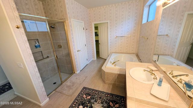 62218 E Sand Crest Drive, Tucson, AZ 85739