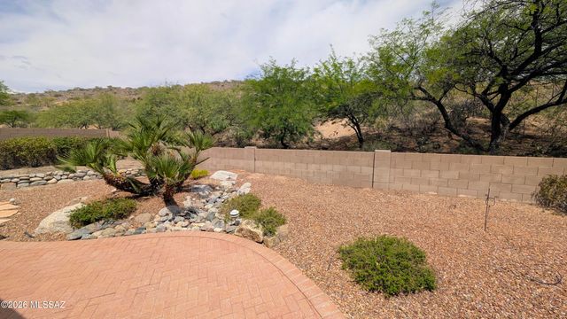 62218 E Sand Crest Drive, Tucson, AZ 85739