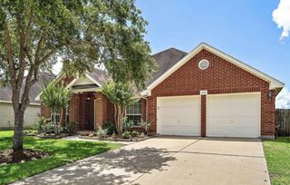 9010 Carriage Point Dr, Sugar Land, TX 77479