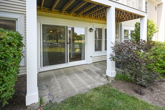 230 University Lane, Elk Grove Village, IL 60007