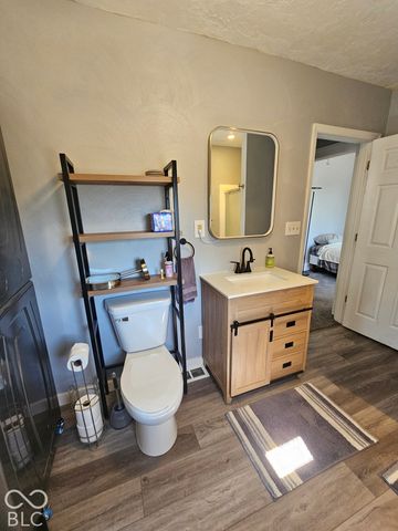 917 W 8th Street, Anderson, IN 46016