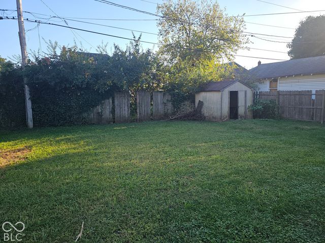 917 W 8th Street, Anderson, IN 46016