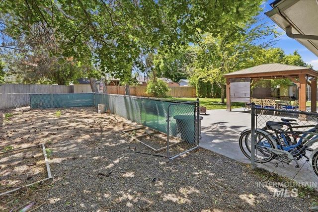 4919 N Burlington Dr, Boise, ID 83704