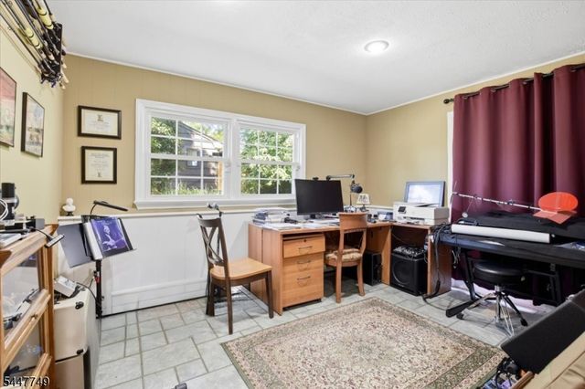 17 Edgewood Ave N, West Orange Twp., NJ 07052
